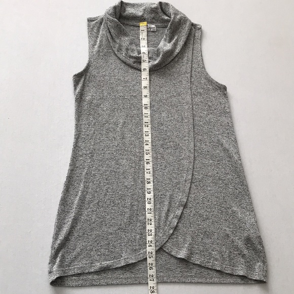 Thyme Maternity Sleeveless Cowl-neck Knit Top (XS/S) - Picture 4 of 6